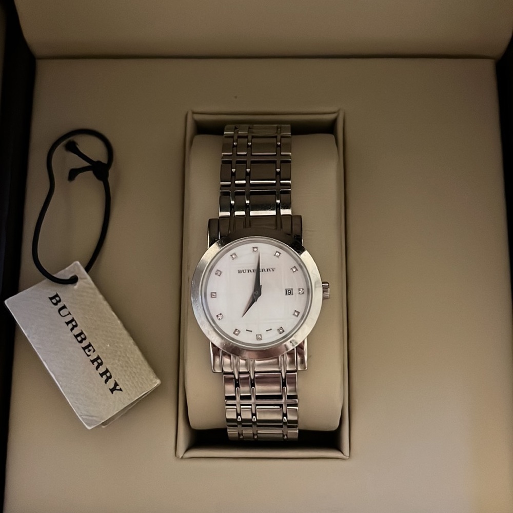 Burberry Mother of Pearl Ladies Watch